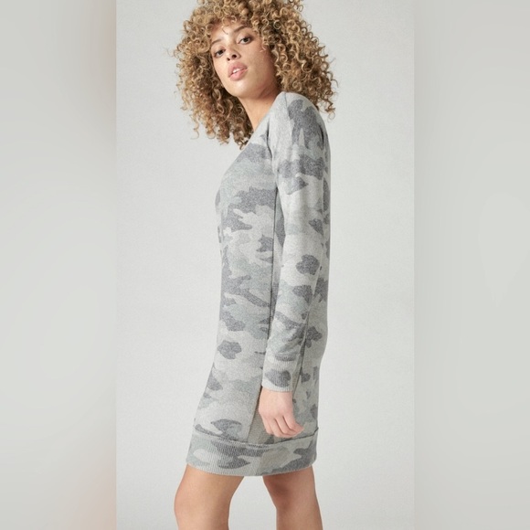 NWT Lucky Brand Woman’s Cloud Jersey Crew Camo Dress - Picture 4 of 6